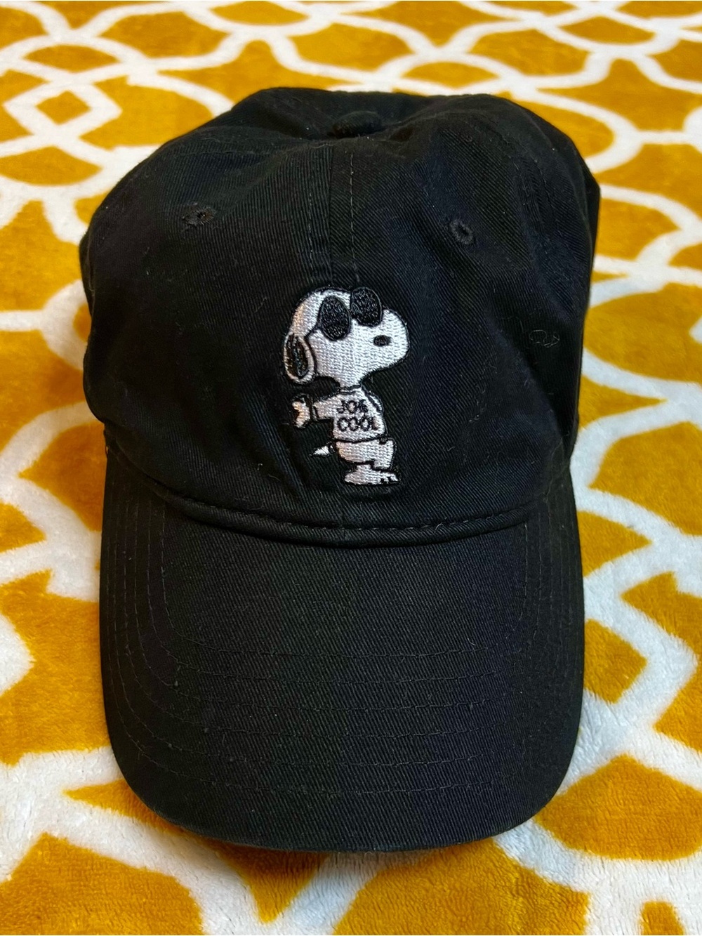 Black Snoopy Baseball Cap - Classic Peanuts Style